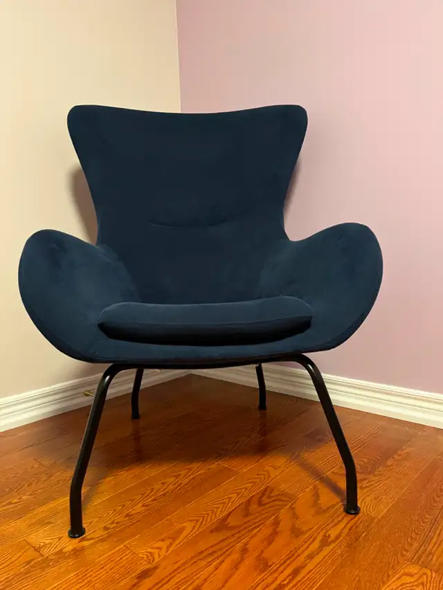 Structube BENNY armchair (like new) in Chairs & Recliners in Markham / York Region - Image 4