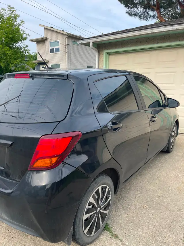 2015 Toyota Yaris LE in Cars & Trucks in Edmonton - Image 10