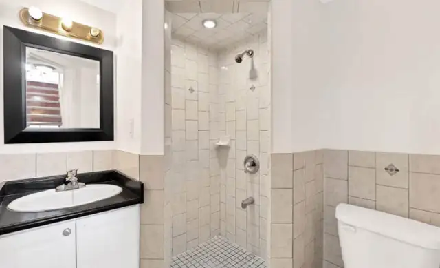 1 Master Bedroom for Rent63236139265539123