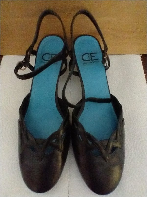 Shoes - Black leather. in Women's - Shoes in Muskoka