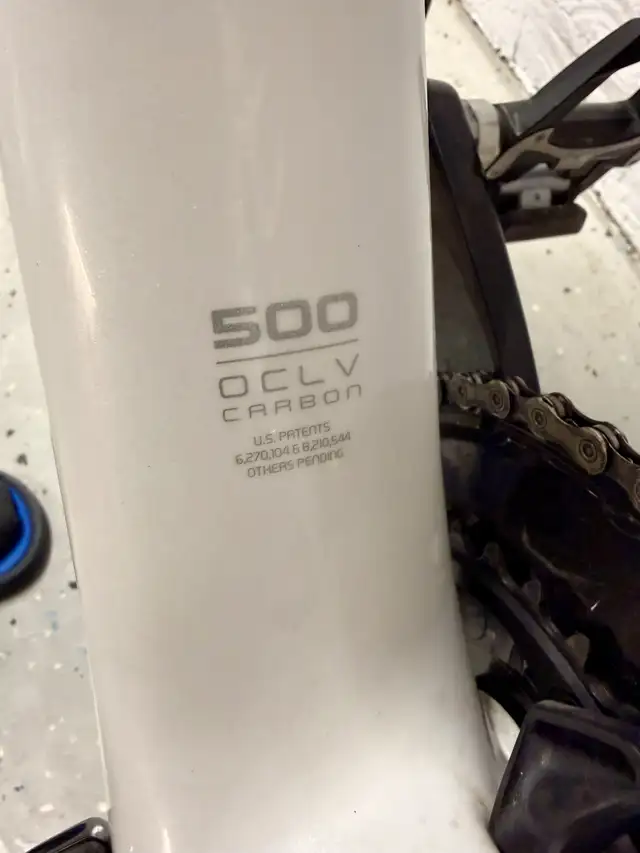 Trek Emonda SL8 11 speed DI2 Carbon Road Bike in Road in St. Catharines - Image 4