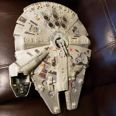 1995 Tonka Corp Star Wars Millennium Falcon, View more