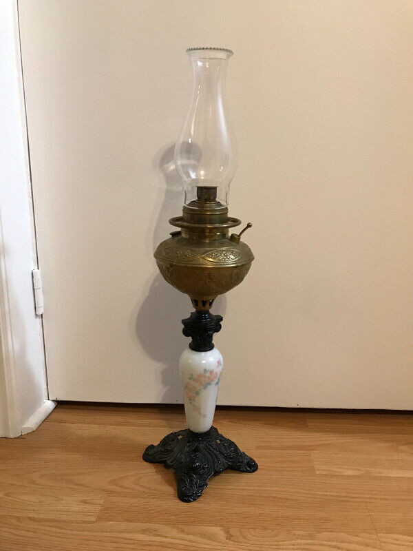 Antique Vintage Oil Kerosene Lamp Center Draft READ DESCRIPTION in Arts & Collectibles in Hamilton