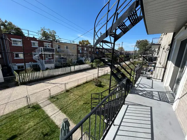 4 1/2 à louer (Métro Langelier) in Long Term Rentals in City of Montréal - Image 3