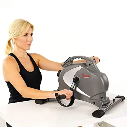 Retail $175 Like New Magnetic Desk Cycle Mini Exercise Bike in Exercise Equipment in North Shore - Image 8