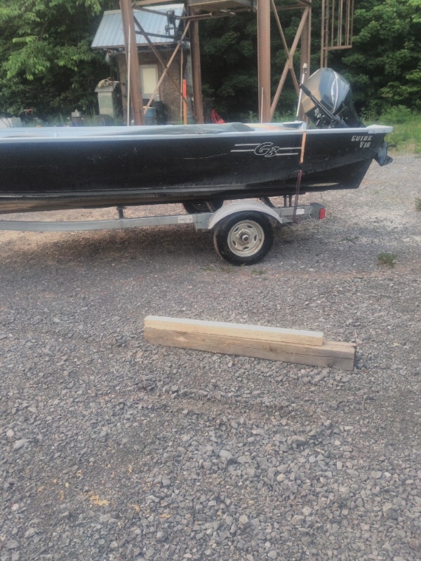 Mercury outboard motor and boat Powerboats & Motorboats Ottawa Kijiji