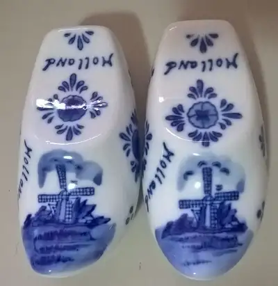Vintage Delft Blue & White Dutch Shoes Salt-Pepper Shakers, View more