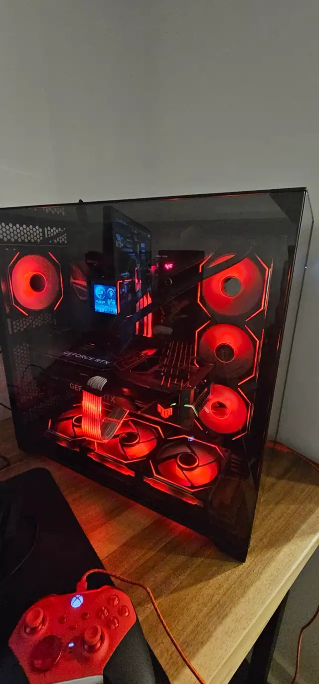High End PC - 4080 Super420703814770370560