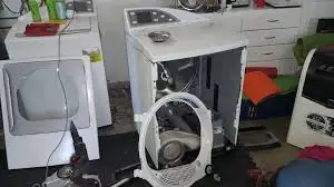 Available anytime to come to your location to pick up your scrap metal. Fridges freezers AC units or...
