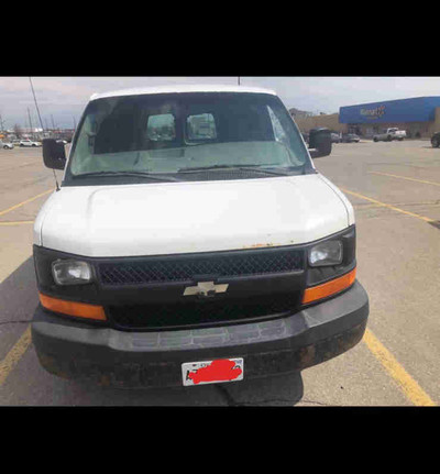 Chevy express 2500 