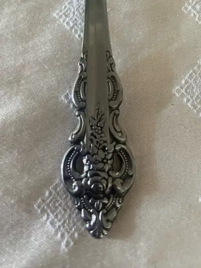 Oneida Flatware Set - Cherbourg, View more