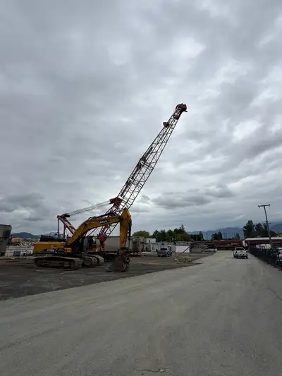 Excavotrs for rent 87 Ton 67 Ton 50 Ton 45 Ton with Thumb