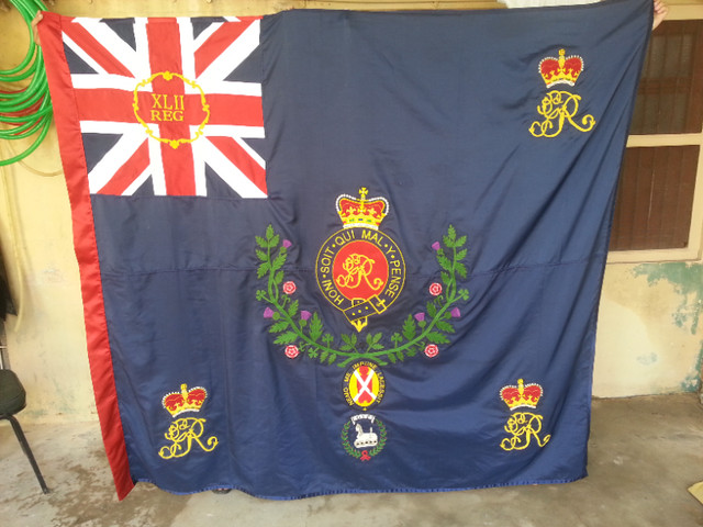 Black Watch Napoleonic Regimental and King's Colour flags. in Arts & Collectibles in Kawartha Lakes - Image 2