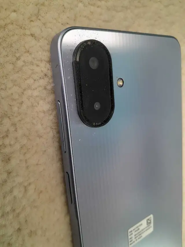 Samsung Galaxy A07 dual sim in Cell Phones in Oshawa / Durham Region - Image 7
