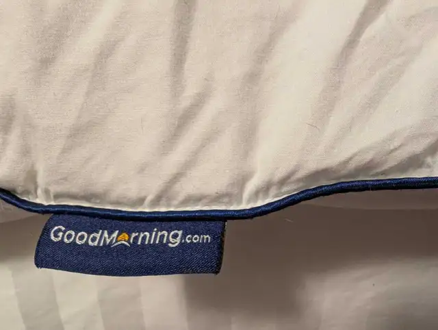 GoodMorning.com  Adjustable Pillow in Bedding in St. Catharines - Image 3