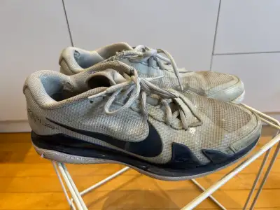 Souliers Tennis Usés Nike Vapor Pro Pointure 11 Homme, View more