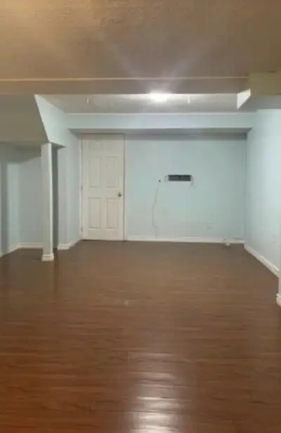 2 bedroom spacious basement near sheridan college. Walking distance to all amenities.