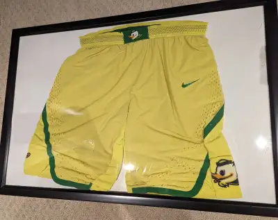 Chris Boucher Oregon Ducks Team Issued Basketball Shorts, View more