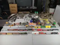 Train Miniature Lot (Faite Une Offre) (Description)