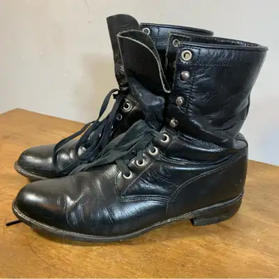 Justin vintage style lace up combat unisex leather boots  (femme