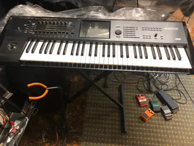 Keyboard Korg Kronos, View more