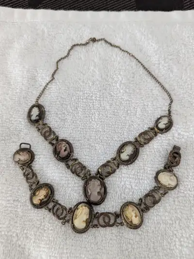10 cameos all different. If you are a collector, can you please let me know the value of them, and t...