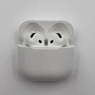 I am selling my AirPods 4 with active noise cancellation. AirPods 4 (ANC) A3056 Serial Number: FWPJQ...