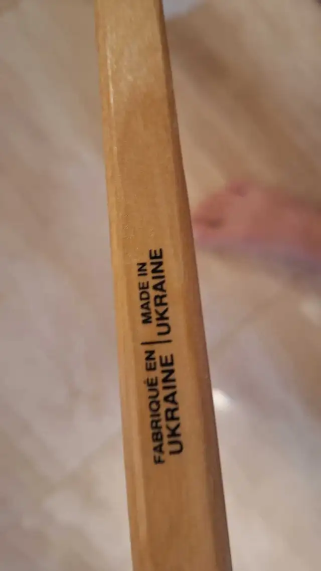 Sherwood 47" wood hockey stick. flat blade. in Hockey in Markham / York Region - Image 7
