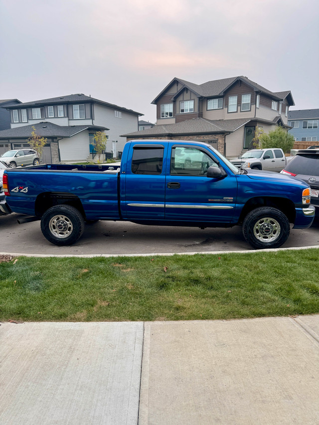 2003 GMC 2500hd duramax 116000kms in Cars & Trucks in Edmonton