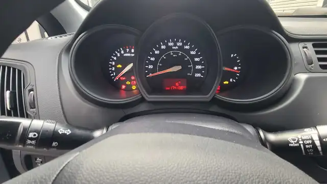 Kia Rio LX598236127036723206