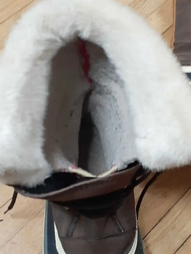 bottes d 'hiver femme gr 7 in Women's - Shoes in Québec City - Image 4