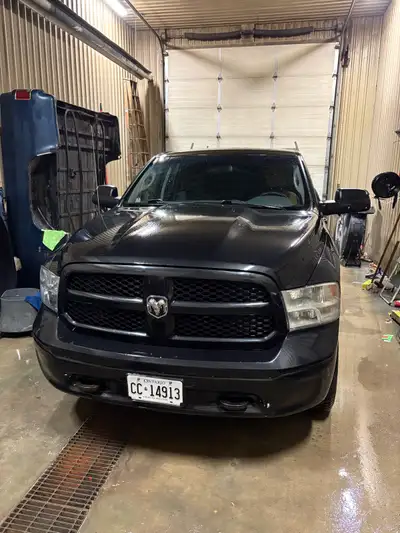 Truck has 266k on it Been oil sprayed yearly and no rust on the truck, it’s in amazing shape Highway...