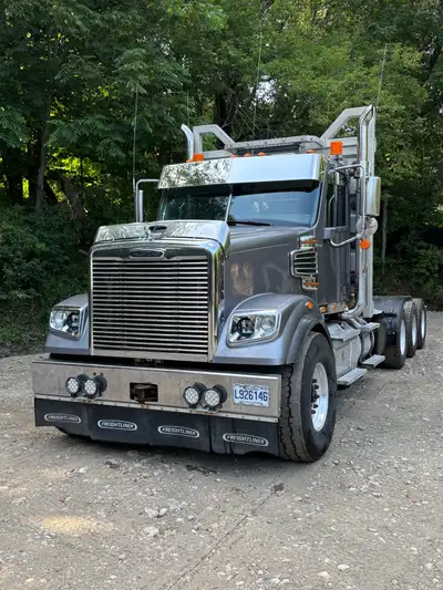 DD16 560hp , 18 vitesse , 3.90 ratio