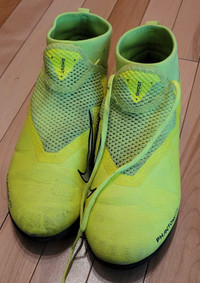 Nike Indoor Soccer Shoes 