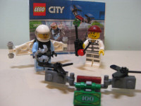 Lego City Sky Police Jetpack (complete with manual)