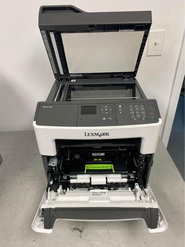 Lexmark MX317DN Imprimante Laser Monochrome Usager dans Imprimantes, Scanneurs  à Ville de Montréal - Image 3