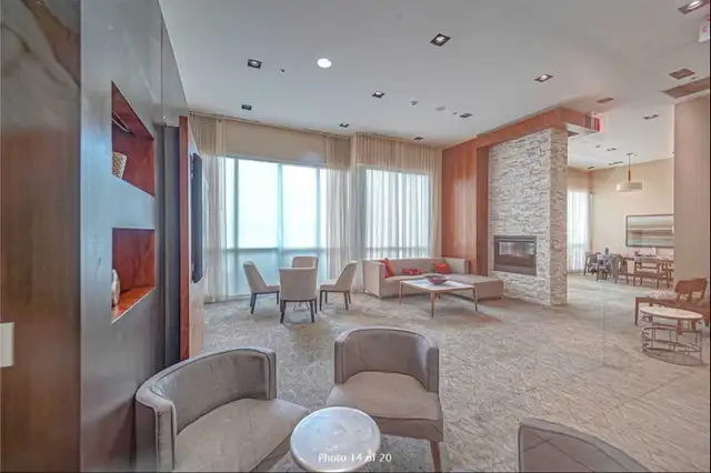 Studio Condo Apartment for Rent ($1800/Month with a Parking) in Long Term Rentals in City of Toronto - Image 3