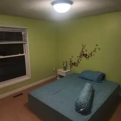Room for Rent near Meadowvale towns center