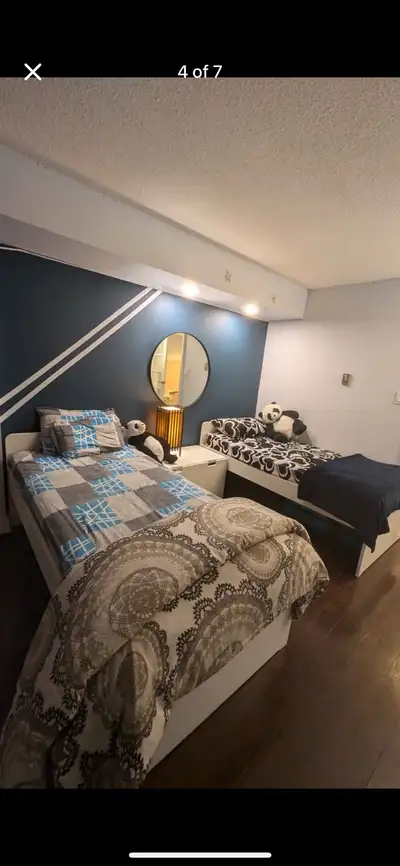 Sharing one Furnished Master bedroom with on other female tenant from month of November Rent 625$ (A...