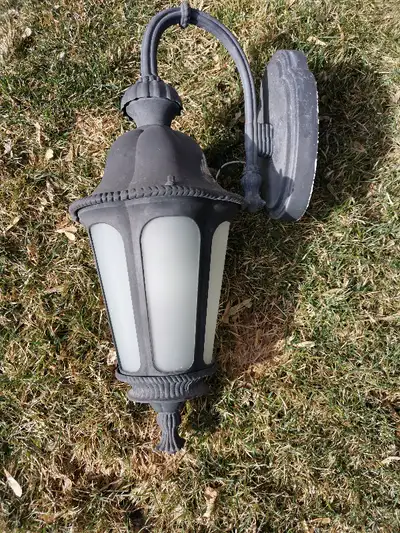 Outdoor wall light, Voir plus