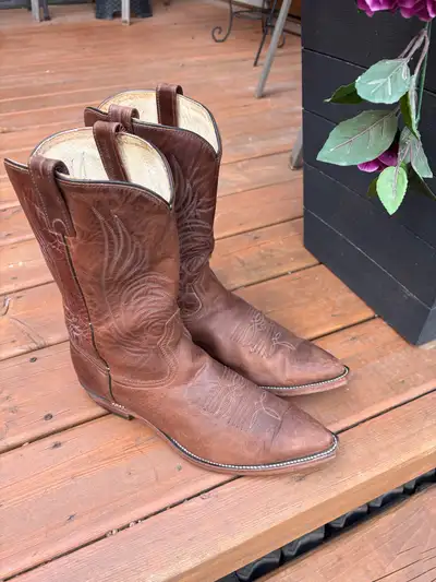 Men’s Cowboy Boots Size 10 EE, View more