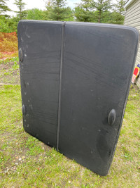 Ford Sport Trac truck bed cover & rack