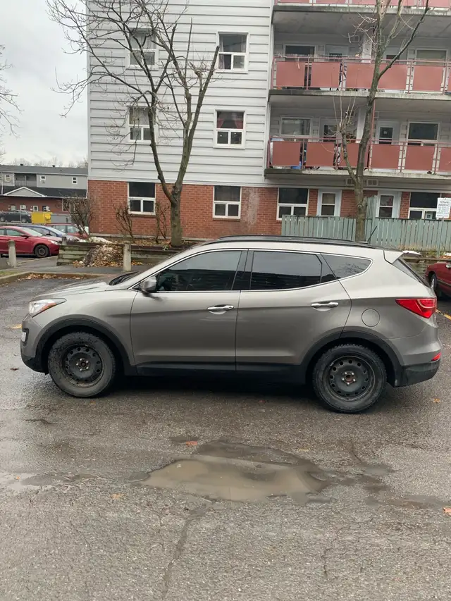 2016 Hyundai Santa Fe Sport in Cars & Trucks in Ottawa - Image 3