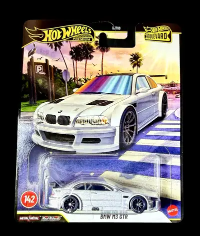 Hotwheels premium boulevard series #142 BMW M3 GTR NEW The photographs depicts the overall condition