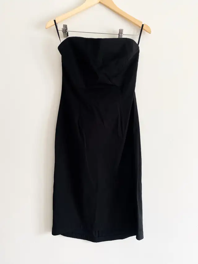 J. Crew Black Strapless Midi Dress in Women's - Dresses & Skirts in Kitchener / Waterloo - Image 6
