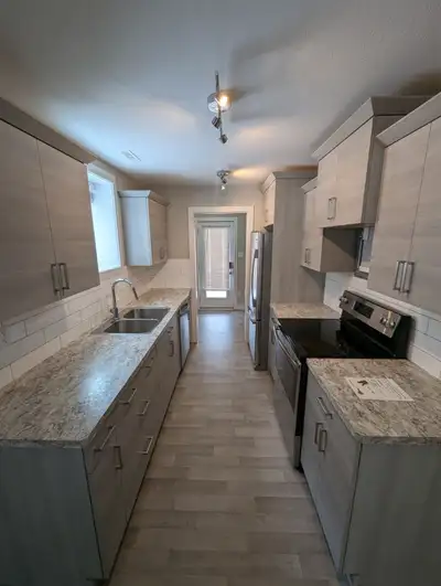 Bright 2-Bedroom Walkout Basement Suite