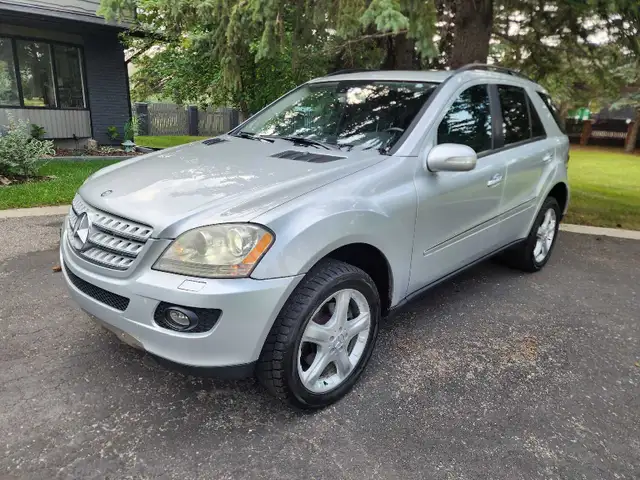 MERCEDES BENZ ML500 