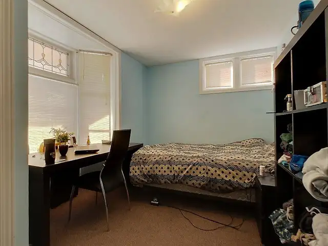 Photo 4