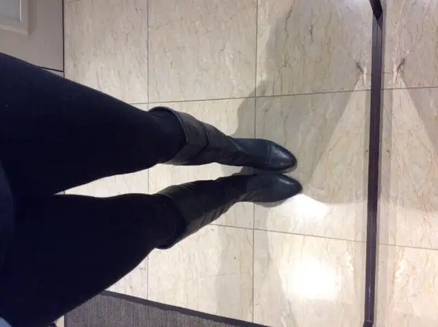 Women’s Grey Leather Boots in Women's - Shoes in City of Toronto - Image 2