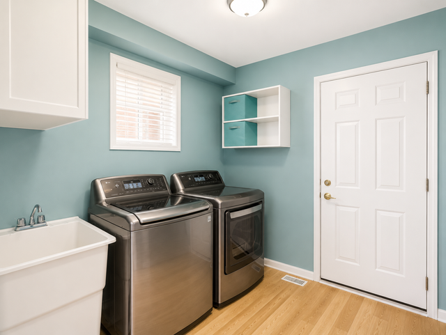 3 Bedroom House for Rent in Barrie in Long Term Rentals in Barrie - Image 10